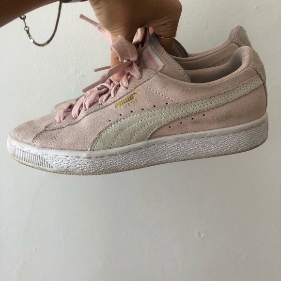 Pink Pumas - Picture 3 of 11